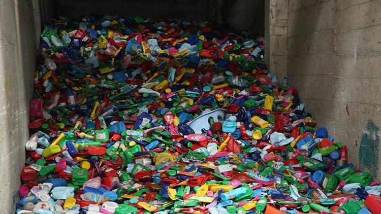 Kovid-19’dan etkilenen Avrupa ülkeleri plastiği “hayati sektör” olarak tanımladı