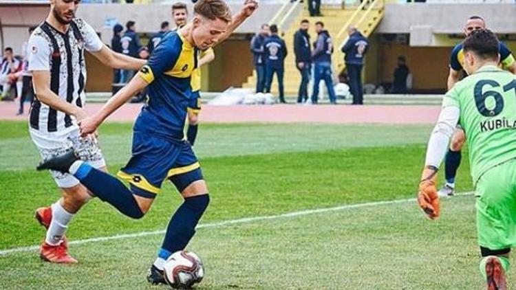 Son dakika | Fenerbahçe, 1928 Bucasporlu Barış Sungurun peşinde