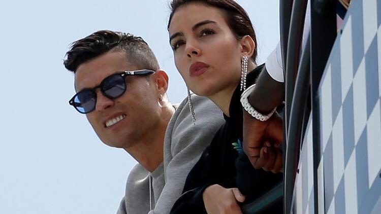 Cristiano Ronaldodan flaş karar Karantinaya giriyor
