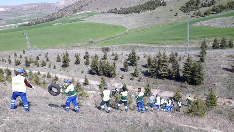 Çevre Yolu’nda lastik temizliği