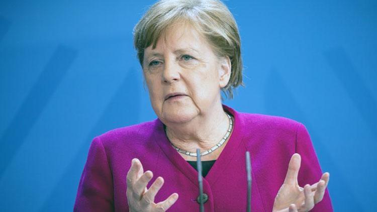 İşverenlerden Merkel’e mektup: ‘Bu artık böyle gidemez’