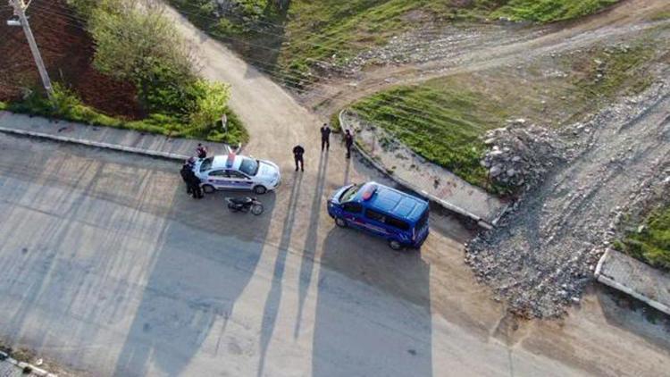 Karantina ve sosyal mesafe kuralına uymayanlar dronla belirlenip, ceza yazıldı