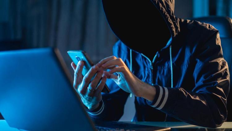 Hackerlar mobil platformlar üzerinden faaliyetlerini artırdı