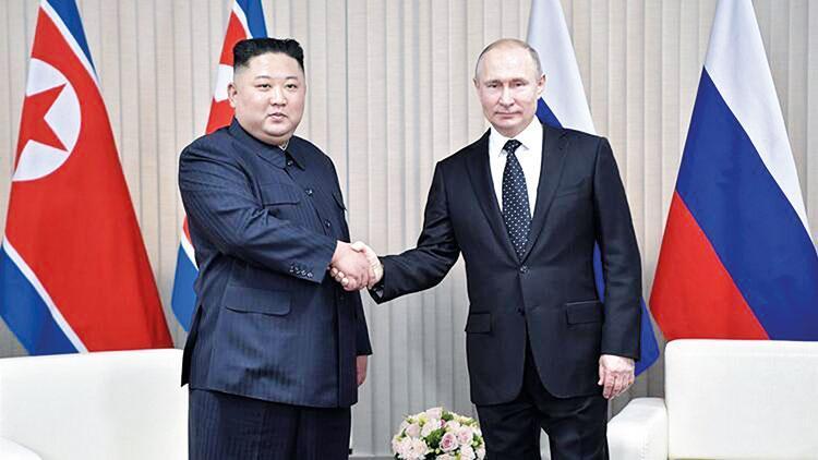 Putin’den Kim’e zafer madalyası