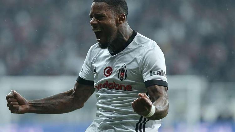 Beşiktaşlı 5 yabancı futbolcunun karantinada kalacağı odalara spor ekipmanları konuldu