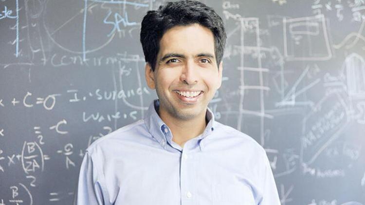 Online eğitim platformu Khan Academy kurucusu Sal Khan: Salgın yüz yüze eğitimi bitirmez