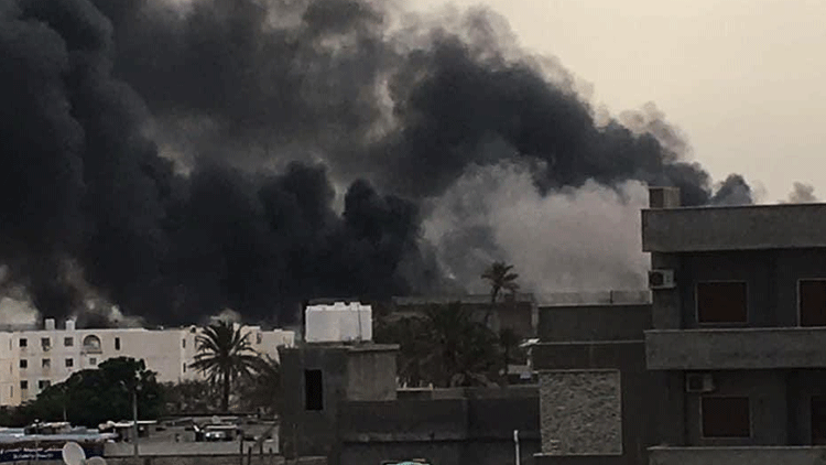 Libyada Mitiga Havaalanı bombardımanında 2 yolcu uçağı hasar gördü