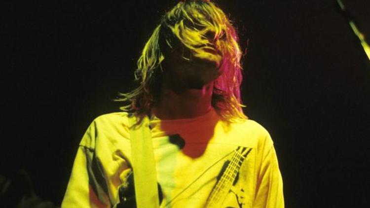 Kurt Cobainin gitarı satışa çıkıyor
