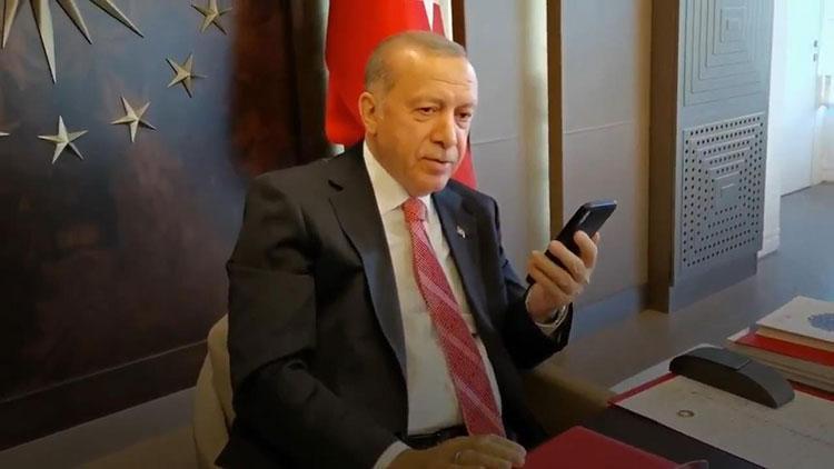 Cumhurbaşkanı Erdoğan, Milli Dayanışma Kampanyasına yüzüğünü bağışlayan vatandaşla görüştü