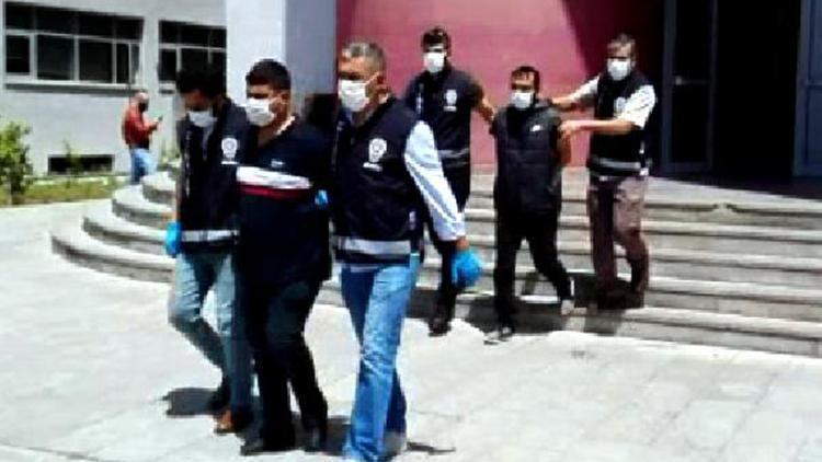 Adana’da otomobilden rastgele ateş açan 3 kişi tutuklandı