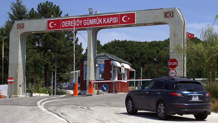 Dereköy Sınır Kapısının yaya geçişlerine kapatıldığı açıklandı