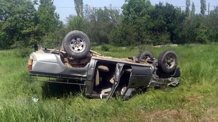 Kamyonet ile motosiklet çarpıştı: 1 ölü, 1 yaralı