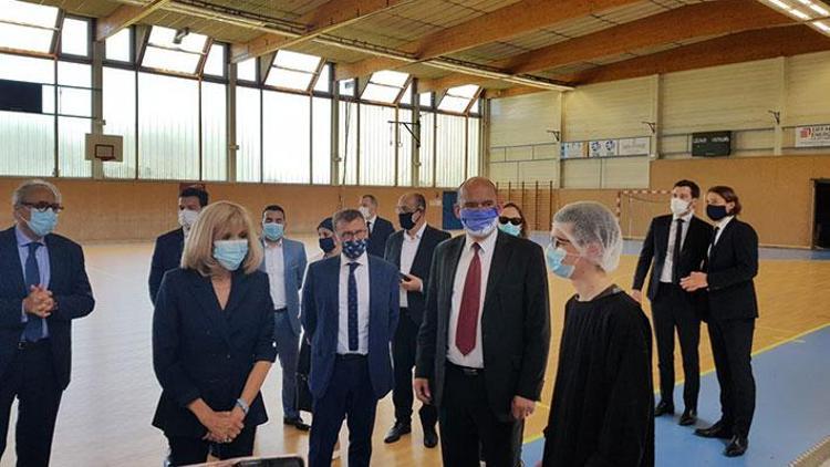 Brigitte Macron, Türk dernek yetkilileriyle görüştü