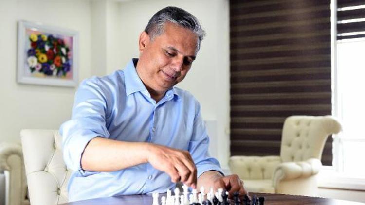 Muratpaşadan online satranç turnuvası