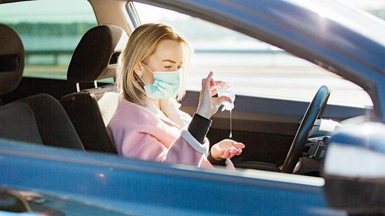 Arabalardaki dezenfektana dikkat