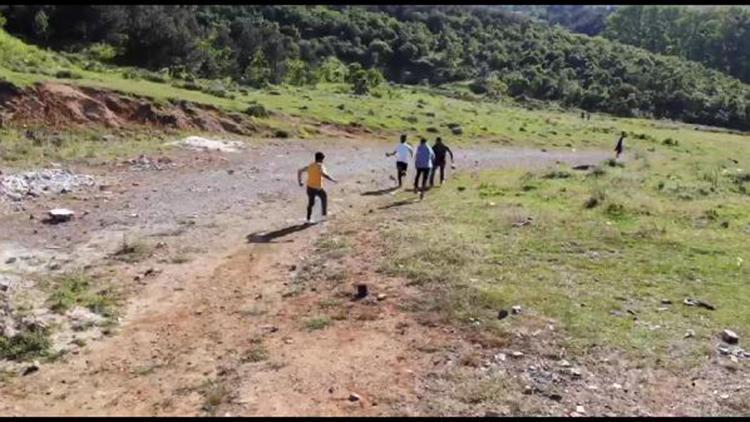 Yasağa aldırmayıp piknik yapanlar drone görünce kaçtılar