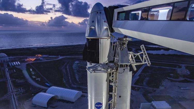 Dünyanın gözü SpaceXin fırlatacağı rokette
