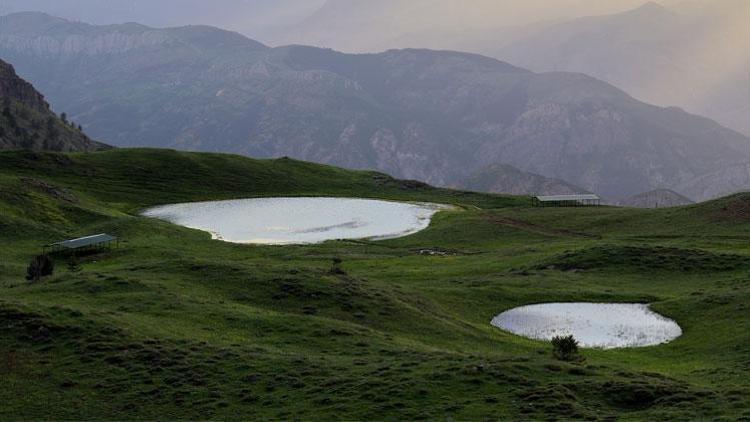 Gümüşhanede, Dipsiz Göl karmaşası