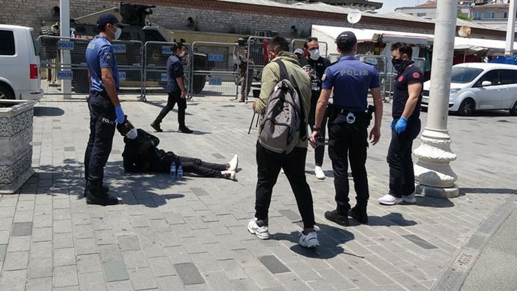 Taksimde polisi görünce fenalaştı