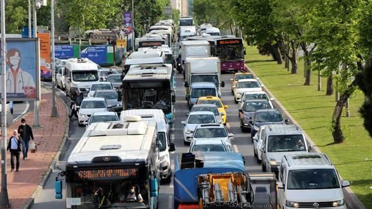 Özel araçlar çoğaldı: ‘İstanbul trafiğinde yoğunluk kaçınılmaz’