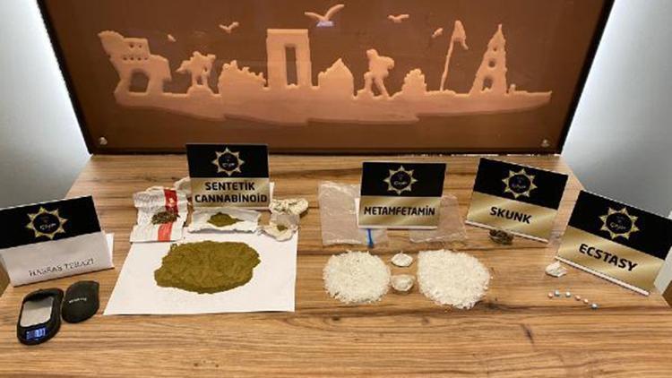 Çanakkalede uyuşturucu ticaretine 2 gözaltı