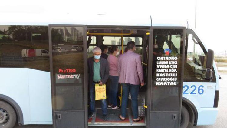 Kartalda fazla yolcusu olan minibüsün sürücüsü: Yolcular zorla biniyor