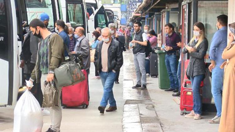 Seyahat kısıtlaması kalktı, otogar hareketlendi