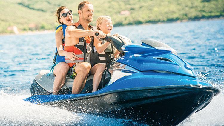 Plaj sezonu kontrollü başladı: Jetski serbest, muz sakıncalı