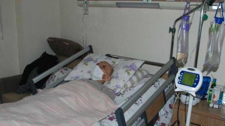 Olimpiyat ikincisi güreşçi Vehbi Akdağ hasta yatağında ‘vefa’ bekliyor