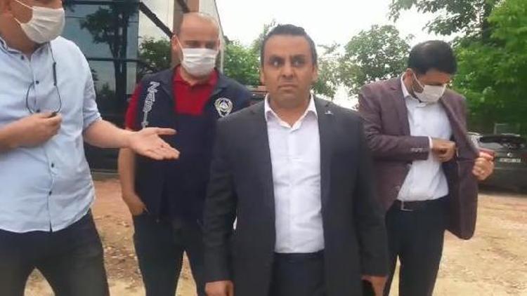 CHPli meclis üyesi kaçak yapının yıkımını durdurmaya çalıştı, arkadaşı zabıtaya tokat attı
