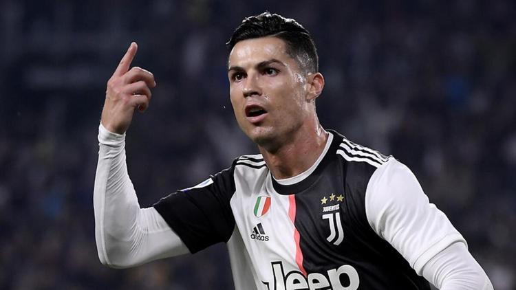 Ronaldo Instagram gelirinde de zirveyi bırakmadı