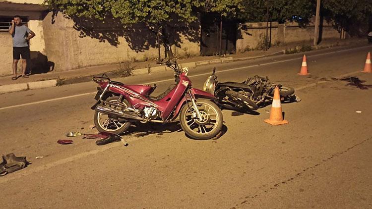 Osmaniyede motosikletler çarpıştı: 3 yaralı