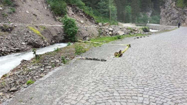 Elektrikli bisikletle dereye uçan kadından acı haber