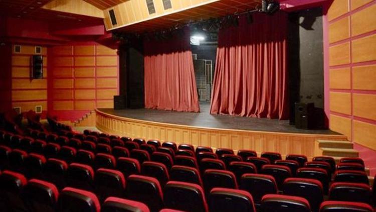 Tiyatro kenti Eskişehirde Kovid-19 sürecinde kapanan perdeler açılmayı bekliyor