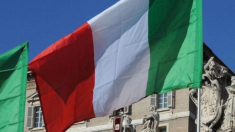İtalya ekonomisi sert daralacak