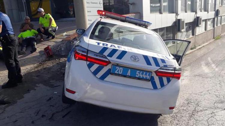 Ekip otosu ile otomobil çarpıştı: 2si polis, 5 yaralı