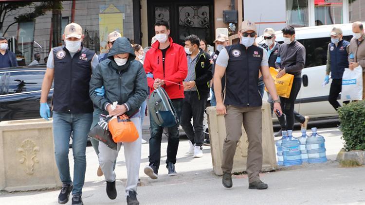 Eskişehir’de FETÖ şüphelileri adliyeye sevk edildi