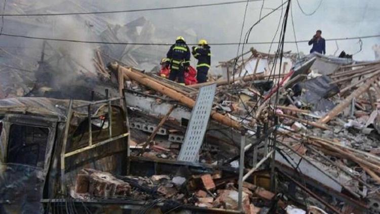 Çinde facia gibi kaza 10 kişi hayatını kaybetti