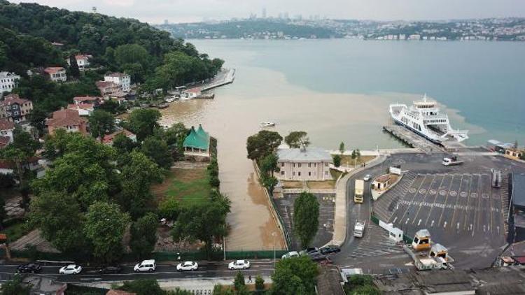Beykozda yağmur yağdı, İstanbul Boğazına çamurlu su aktı