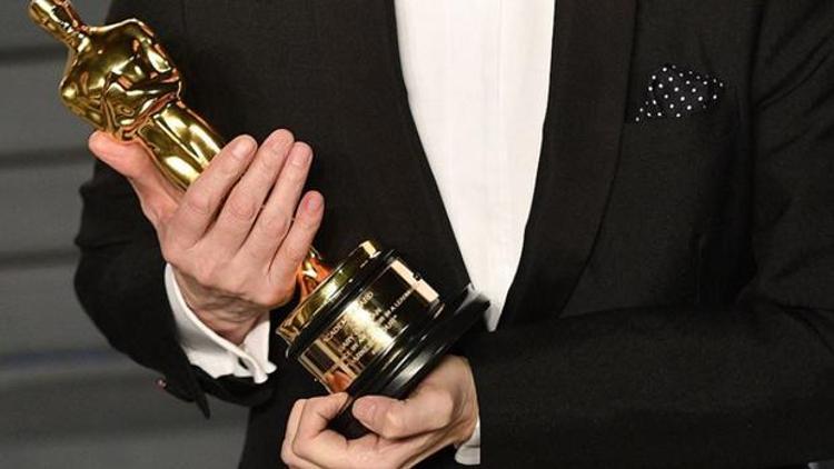 Oscar töreni Kovid-19 nedeniyle Nisan 2021e ertelendi