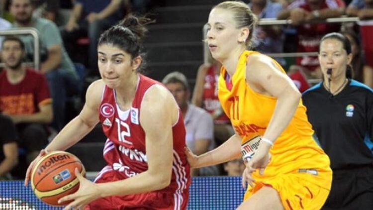 İzmit Belediyespor, Elif Emirtekini transfer etti