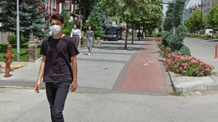 Son dakika... Kırşehirde maskesiz sokağa çıkmak yasaklandı Yasaklı il sayısı 45 oldu
