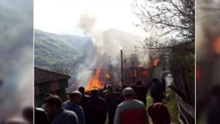 Müge Anlıdaki esrarengiz Sinop yangınında son durum: Yanan evdeki 3 kişiye ne oldu