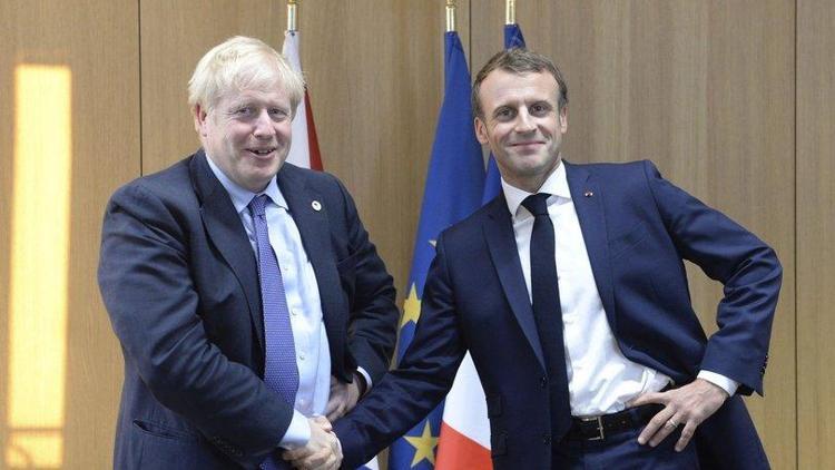 Boris Johnson ve Emanuel Macron Londrada görüştü