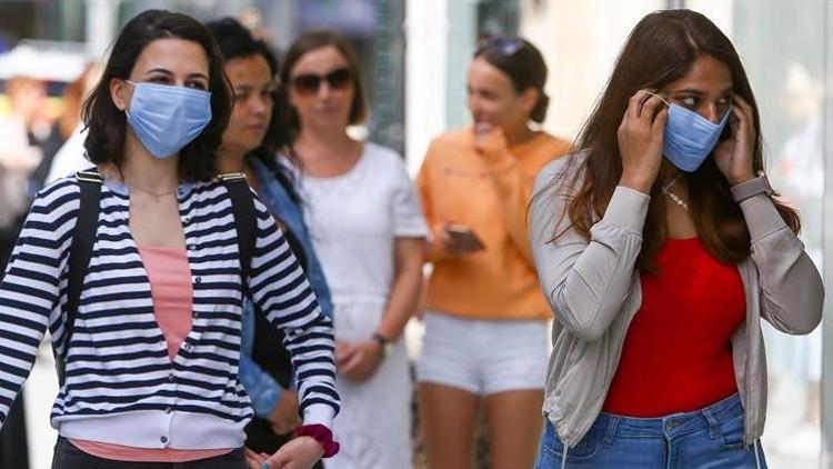 Bulgaristan’da koronavirüs vakalarında artış görülünce yasaklar geri döndü