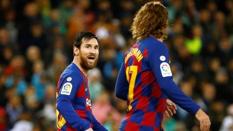 Barcelona idmanında şok kavga Lionel Messi...