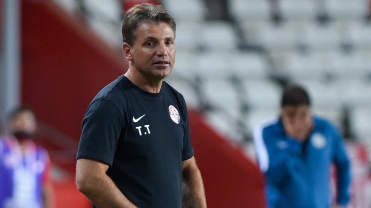 Analyaspor Teknik Direktörü Tamer Tuna: Önemli bir galibiyet aldık