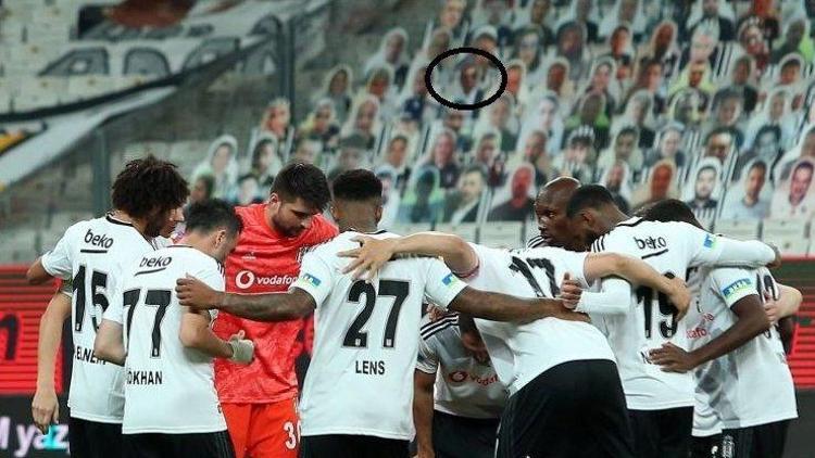 Beşiktaş - Konyaspor maçında Fikret Orman sürprizi Vodafone Parkta karton taraftar...