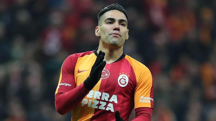 Radamel Falcao, Galatasarayda 16. maçını kaçırdı