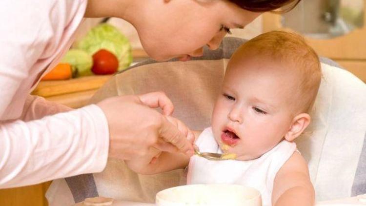 Bebeklerde günlük beslenme planı nasıl olmalı?